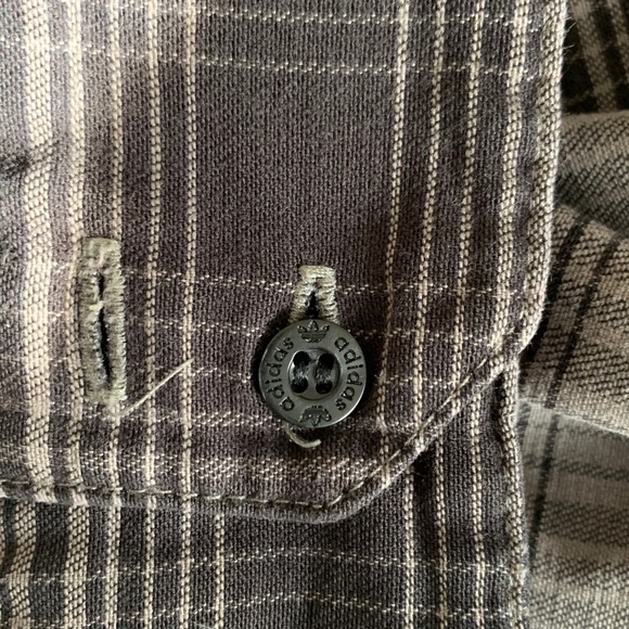 Men’s Adidas button up shirt - Picture 6 of 6